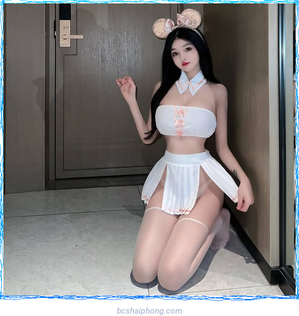 Vay ngu sexy 8123.jpg
